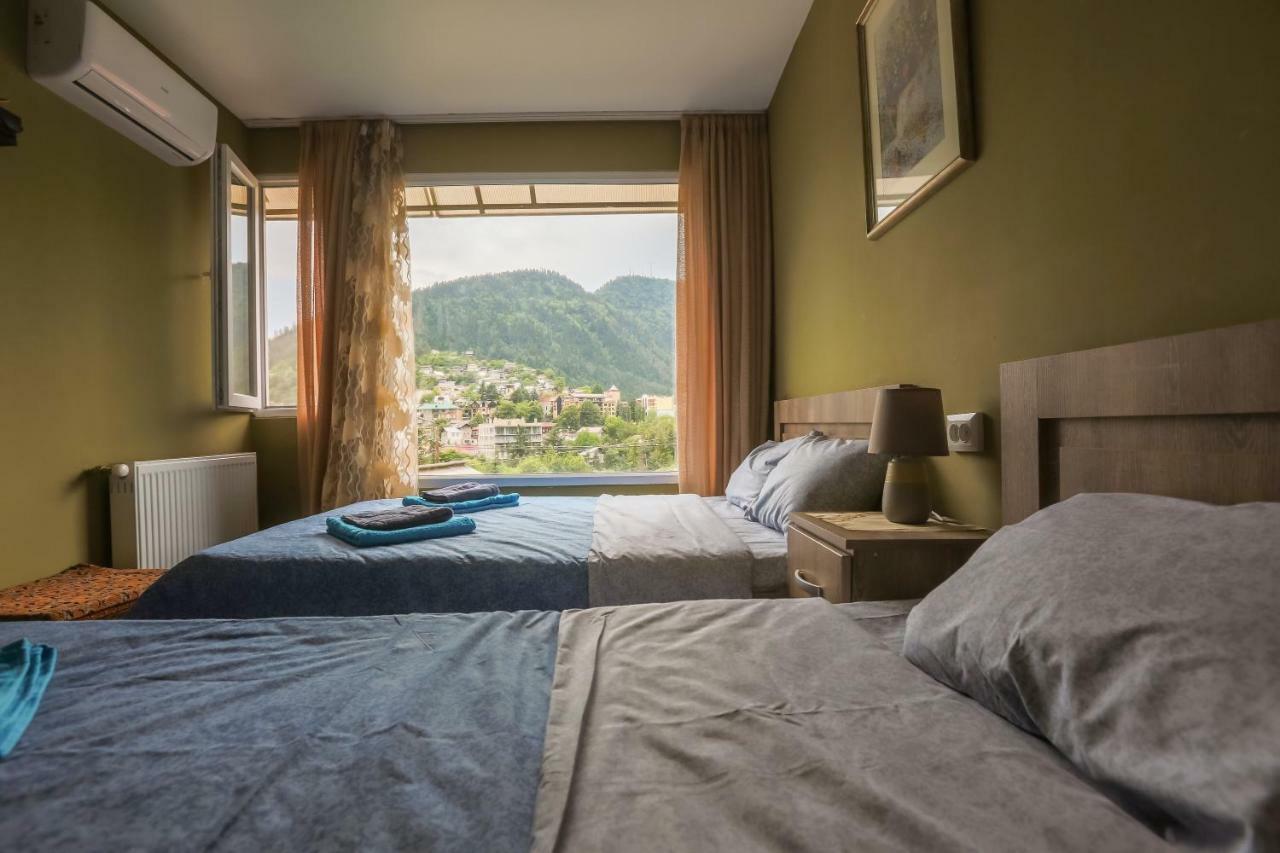 Mereti Hotell Borjomi Exteriör bild