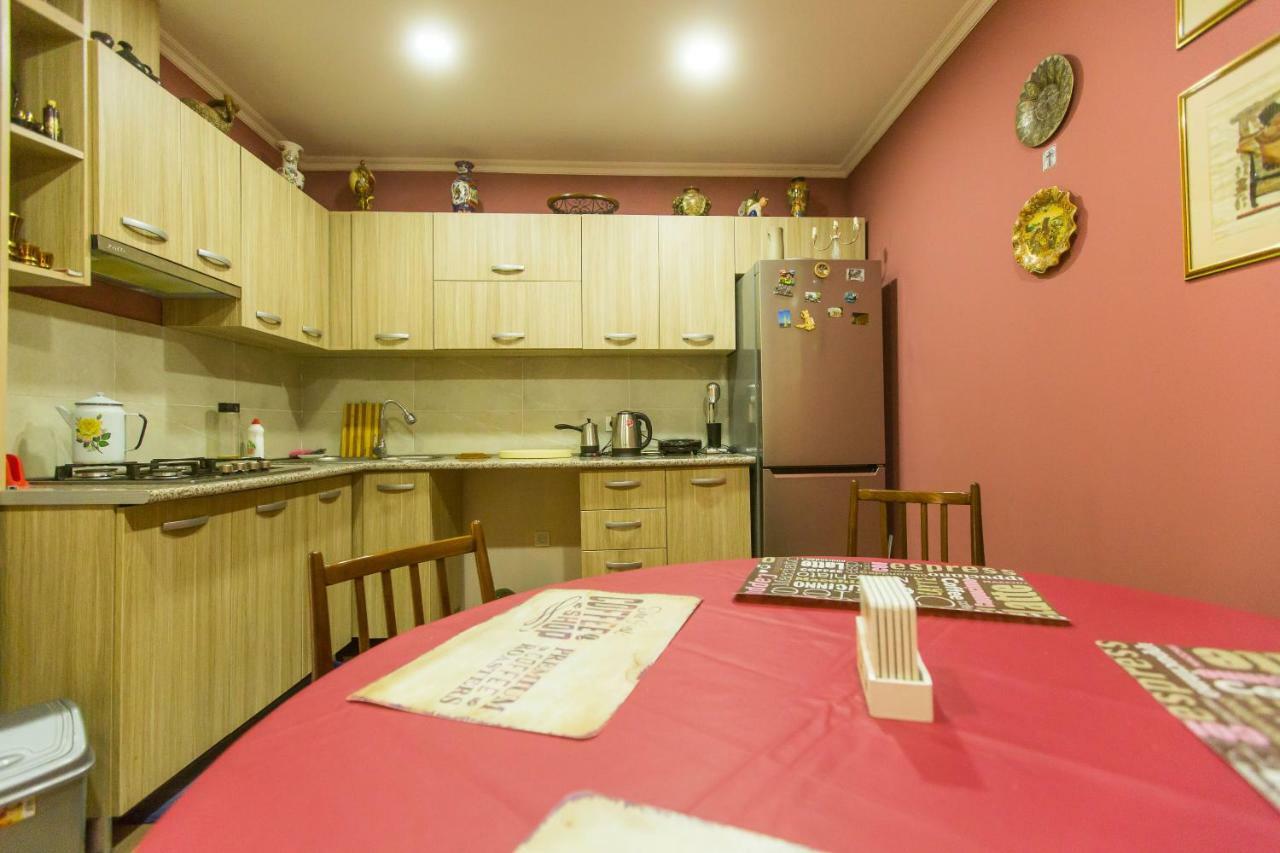 Mereti Hotell Borjomi Exteriör bild