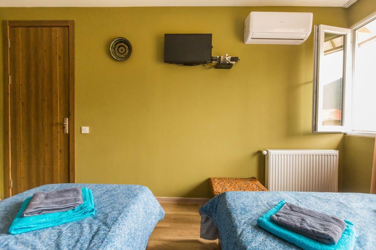 Mereti Hotell Borjomi Exteriör bild