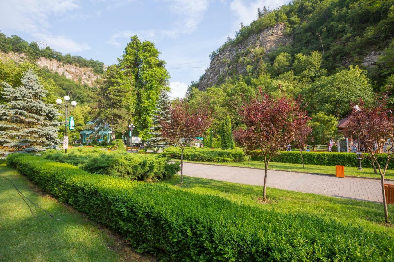 Mereti Hotell Borjomi Exteriör bild